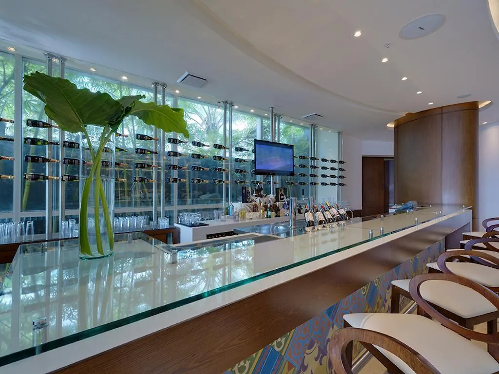 Holiday Inn Cartagena Morros By Ihg Semesteranläggning (resort)