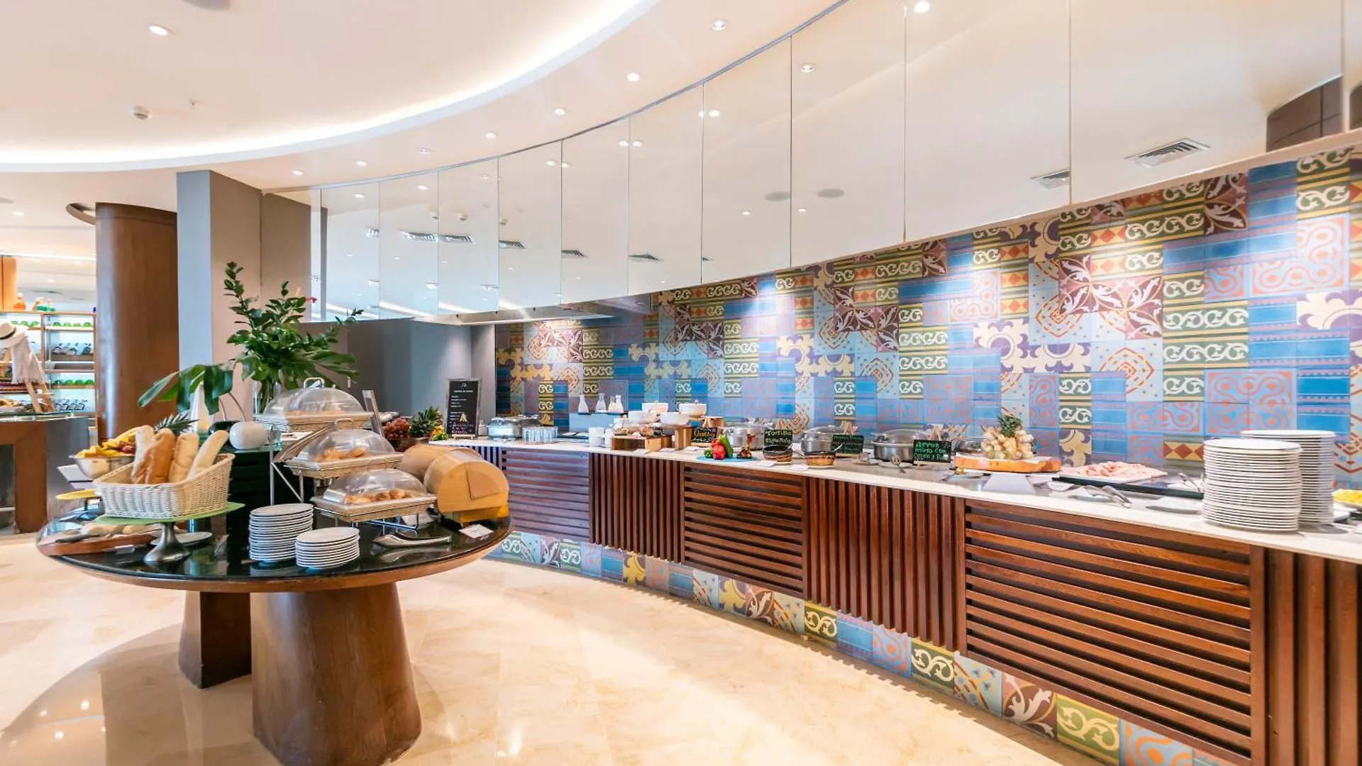 Holiday Inn Cartagena Morros By Ihg 5*,