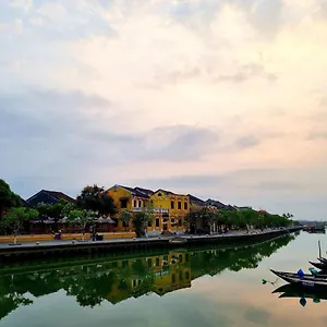 Center Town Hotel Hoi An