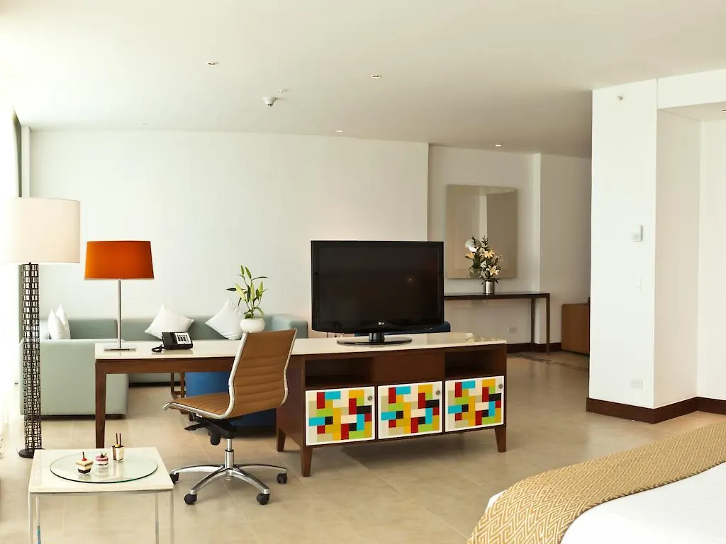 Holiday Inn Cartagena Morros By Ihg Rezort
